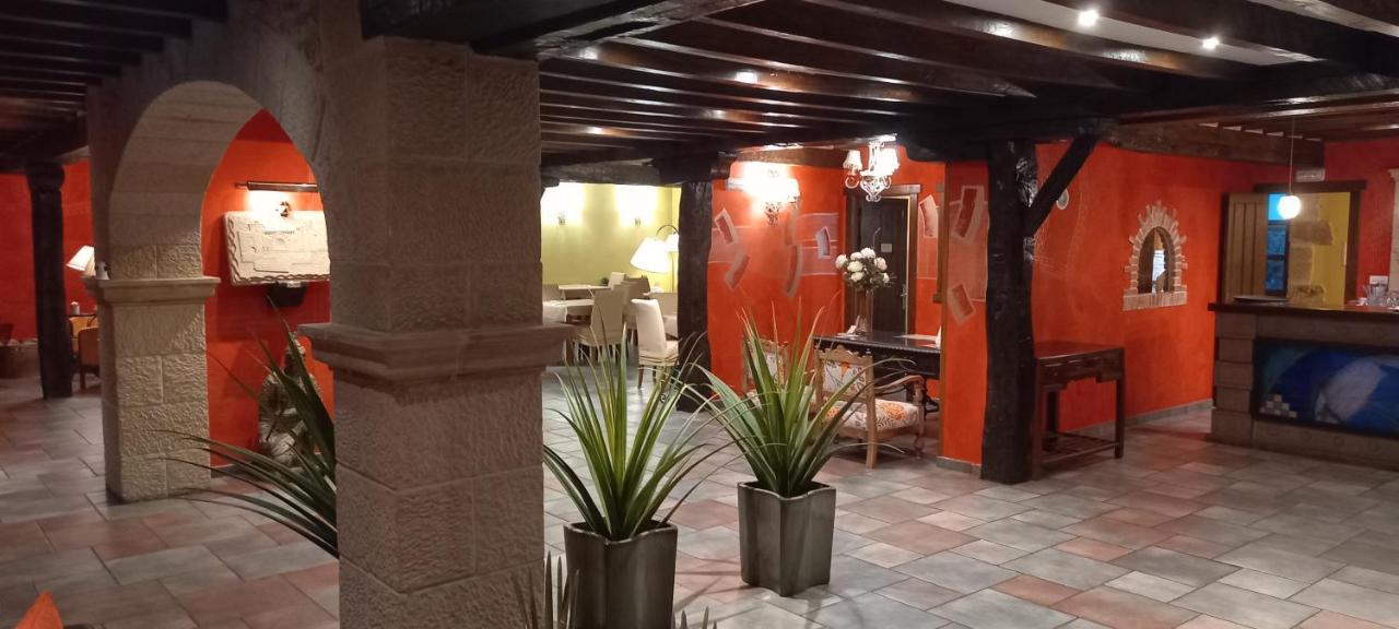 La Casona De Revolgo Hotell Santillana del Mar Exteriör bild