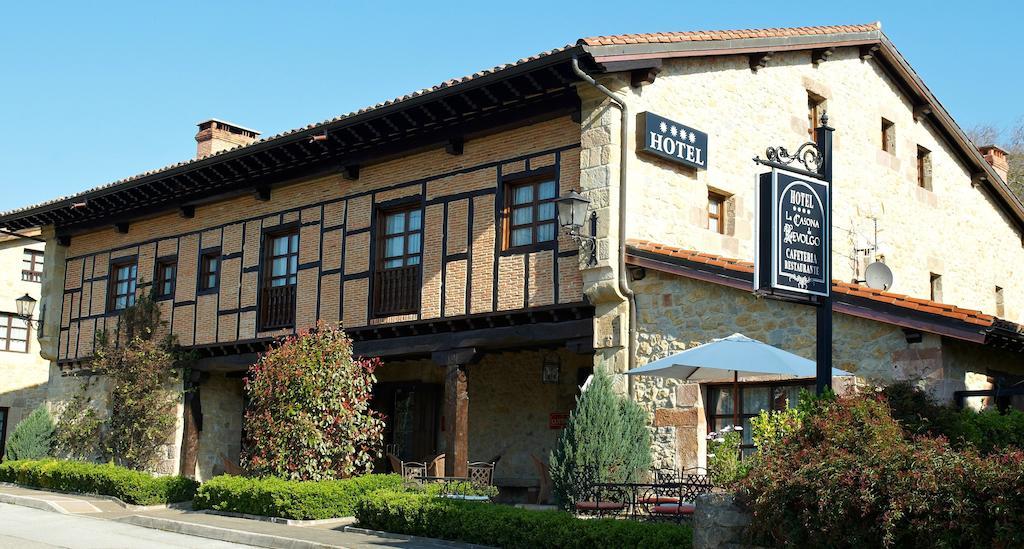 La Casona De Revolgo Hotell Santillana del Mar Exteriör bild